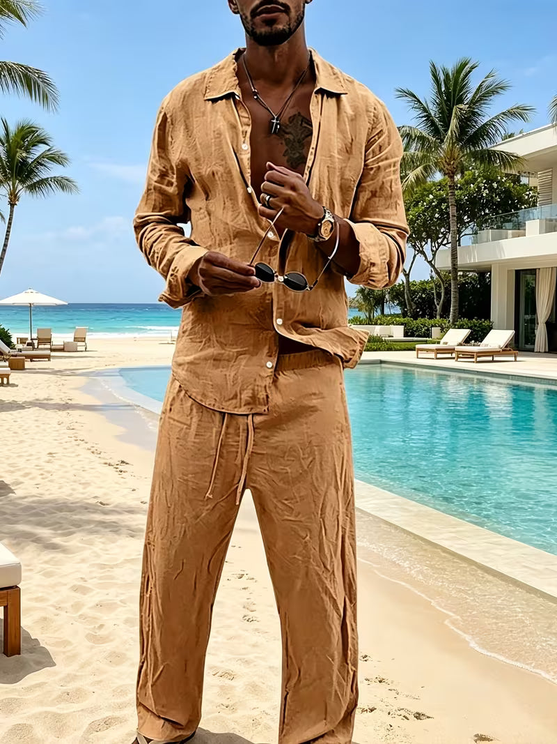 Conjunto de camisa e calças
