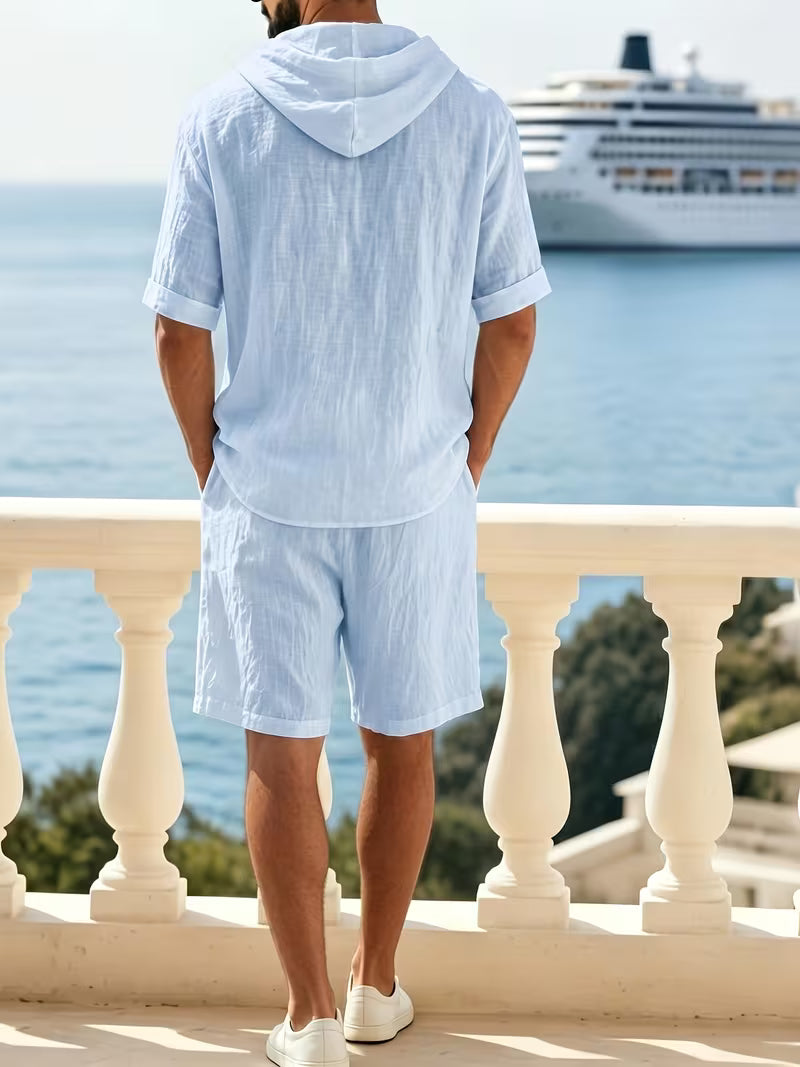 Conjunto hoodie e shorts