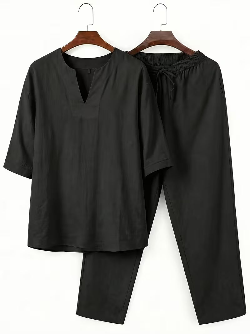 Conjunto t-shirt e calças