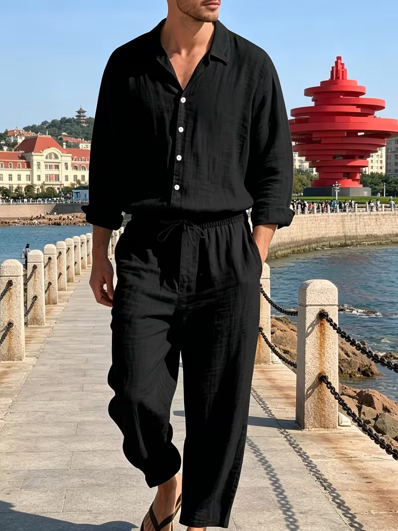 Conjunto de camisa e calças